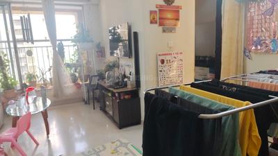 Living Room Image of 900 Sq.ft 2 BHK Apartment / Flat for sale in Lodha Aqua, Mira Road East Mira Bhayandar for Rs. 14700000