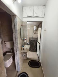 Bathroom Image of 610 Sq.ft 1 BHK Apartment / Flat for sale in Gala Highland Residency, Thane West Thane for Rs. 7400000