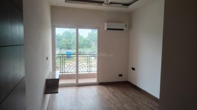 Bedroom Image of 1600 Sq.ft 3 BHK Builder Floor for rent in Raj One Good Earth, Sector 71 Gurgaon for Rs. 44000