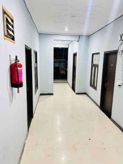 Hall Image of Your Rooms Boys Pg in Sector 44, Noida