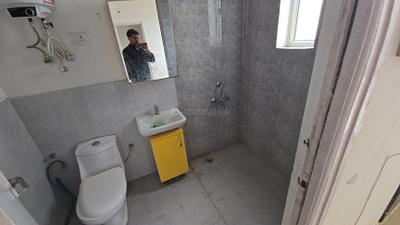 Image of 744 Sq.ft 2 BHK Apartment / Flat for sale in Suncity Avenue 76, Sector 76, Gurgaon for Rs. 7650000
