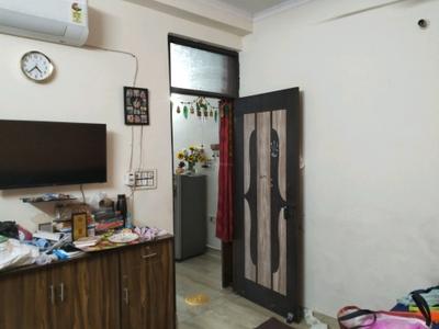 Bedroom Image of 1170 Sq.ft 3 BHK Builder Floor for sale in Mayur Vihar Phase 1 New Delhi for Rs. 9000000