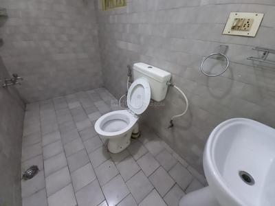 Image of 1300 Sq.ft 2 BHK Apartment / Flat for rent in Richmond Town, Bengaluru for Rs. 50000