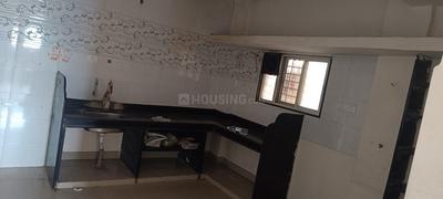 Kitchen Image of 650 Sq.ft 1 BHK Independent House for rent in Manjari Budruk Pune for Rs. 7500