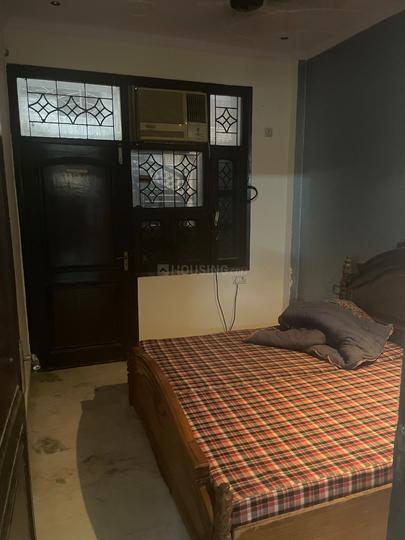 Shalimar Bagh Bedroom 1