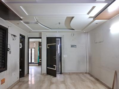 Living Room Image of 1200 Sq.ft 3 BHK Builder Floor for sale in Paschim Vihar New Delhi for Rs. 18000000