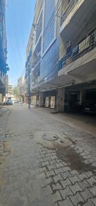 Image of 900 Sq.ft 3 BHK Apartment / Flat for sale in Sector 7, Gurgaon for Rs. 7500000