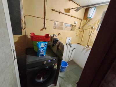 Bathroom Image of 775 Sq.ft 1 BHK Apartment / Flat for sale in Nanpura Surat for Rs. 2000000
