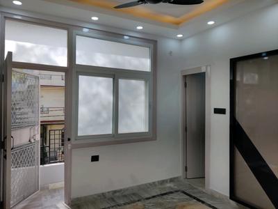 Bedroom Image of 1000 Sq.ft 2 BHK Builder Floor for sale in Indirapuram Ghaziabad for Rs. 7200000