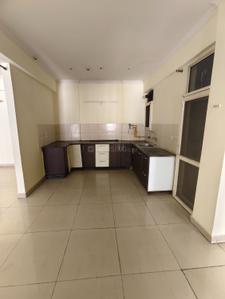 Kitchen Image of 1400 Sq.ft 3 BHK Apartment / Flat for rent in Panchsheel Wellington, Crossings Republik Ghaziabad for Rs. 17500