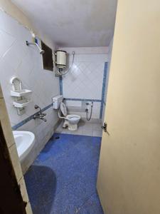 Bathroom Image of 1100 Sq.ft 2 BHK Apartment / Flat for rent in Vijay Nagar Indore for Rs. 30000