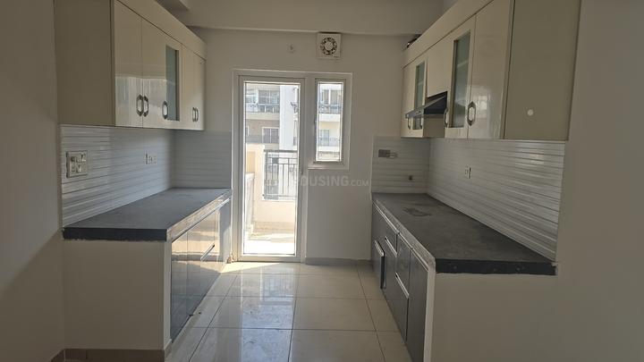 Gulshan Ikebana Main Image 1