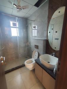 Image of 1600 Sq.ft 3 BHK Builder Floor for rent in Raj One Good Earth, Sector 71, Gurgaon for Rs. 42000