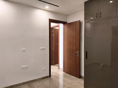 Bedroom Image of 2400 Sq.ft 4 BHK Builder Floor for sale in Paramount Luxury Floor Sushant Lok 3, Sector 57 Gurgaon for Rs. 35680000