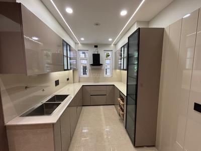 Kitchen Image of 900 Sq.ft 3 BHK Apartment / Flat for sale in Dwarka Mor New Delhi for Rs. 11200000