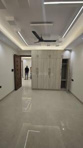 Bedroom Image of 2200 Sq.ft 3 BHK Builder Floor for rent in Sector 122 Noida for Rs. 48000