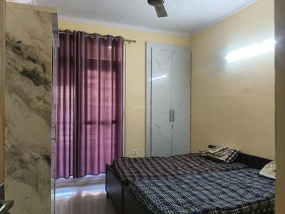 Bedroom Image of 2000 Sq.ft 3 BHK Apartment / Flat for rent in Skytech Merion Residency II, Crossings Republik Ghaziabad for Rs. 32000