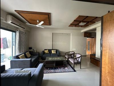 Hall Image of 1970 Sq.ft 3 BHK Apartment / Flat for sale in Prahlad Nagar Ahmedabad for Rs. 18500000