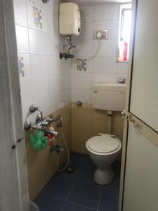 Bathroom Image of 600 Sq.ft 1 BHK Apartment / Flat for rent in Lok Gaurav Complex, Vikhroli West Mumbai for Rs. 40000