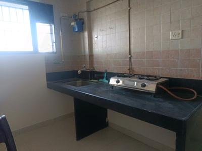 Kitchen Image of 750 Sq.ft 1 BHK Apartment / Flat for rent in Magarpatta Zinnia by Magarpatta City, Magarpatta City Pune for Rs. 25000
