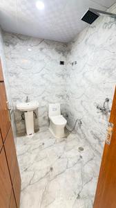 Image of 1750 Sq.ft 4 BHK Apartment / Flat for sale in Sector 73, Noida for Rs. 7695000