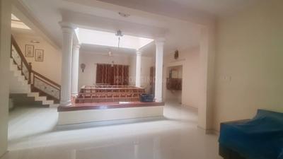 Hall Image of 4000 Sq.ft 4 BHK Independent House for sale in Vennala Kochi for Rs. 37500000
