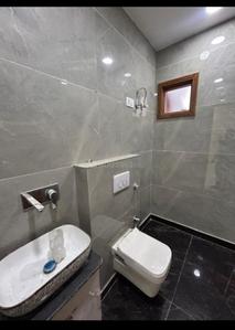 Bathroom Image of 1550 Sq.ft 5 BHK Builder Floor for sale in Suri Luxury Floors, Sector 24 Rohini New Delhi for Rs. 15500000