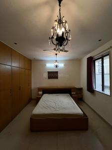 Bedroom Image of 550 Sq.ft 1 BHK Apartment / Flat for rent in Cumballa Hill Mumbai for Rs. 135000