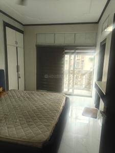 Bedroom Image of 1600 Sq.ft 3 BHK Apartment / Flat for rent in CGHS Sabka Ghar Apartments, Sector 6 Dwarka New Delhi for Rs. 40000