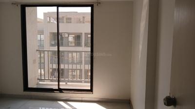 Bedroom Image of 1250 Sq.ft 2 BHK Apartment / Flat for rent in Vitoria Heights, Sima Nagar Surat for Rs. 19000