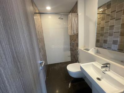 Bathroom Image of 924 Sq.ft 2 BHK Apartment / Flat for rent in Salsette 27, Byculla Mumbai for Rs. 160000