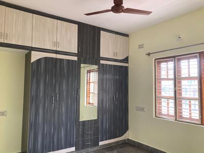 Bedroom Image of 1200 Sq.ft 2 BHK Independent House for rent in Varanasi Bengaluru for Rs. 24000