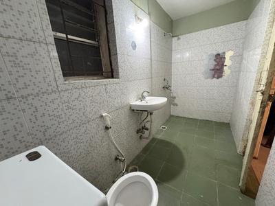 Bathroom Image of 1400 Sq.ft 3 BHK Apartment / Flat for sale in Kokar Ranchi for Rs. 7200000