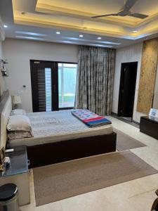 Bedroom Image of 1850 Sq.ft 3 BHK Independent House for rent in Sector 46 Noida for Rs. 60000