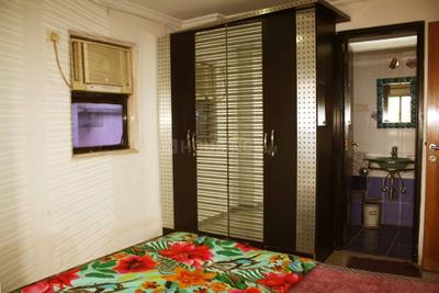Bedroom Image of 2800 Sq.ft 4 BHK Apartment / Flat for sale in Versova Hights Tower. , Andheri West Mumbai for Rs. 122500000