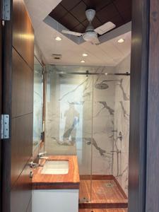 Bathroom Image of 1620 Sq.ft 3 BHK Builder Floor for rent in Greater Kailash New Delhi for Rs. 140000