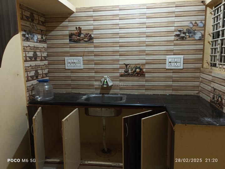 K R Garden, Murugeshpalya Kitchen 1