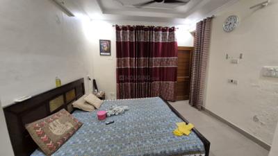 Bedroom Image of 1800 Sq.ft 3 BHK Builder Floor for rent in Sector 40 Chandigarh for Rs. 52000