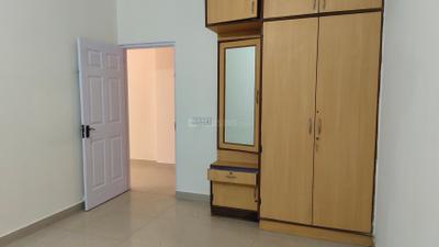 Bedroom Image of 1800 Sq.ft 3 BHK Apartment / Flat for rent in Halasuru Bengaluru for Rs. 60000