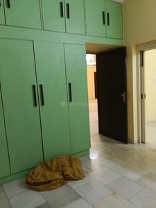 Bedroom Image of 1500 Sq.ft 3 BHK Apartment / Flat for rent in Alaknanda New Delhi for Rs. 74000