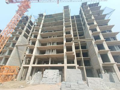Image of 2296 Sq.ft 4 BHK Apartment / Flat for sale in Exotic Magnifiq, Kishanpura, Zirakpur for Rs. 15990000