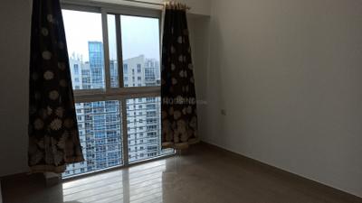 Bedroom Image of 1150 Sq.ft 2 BHK Apartment / Flat for rent in Amanora Aspire Towers, Hadapsar Pune for Rs. 42000