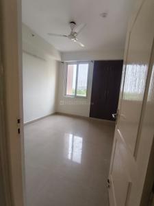 Hall Image of 1217 Sq.ft 2.5 BHK Apartment / Flat for rent in RG Residency, Sector 120 Noida for Rs. 29000