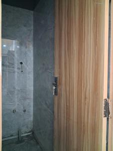 Common Bathroom Image of 1100 Sq.ft 2 BHK Apartment / Flat for sale in Sector 104 Noida for Rs. 4260000