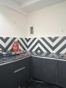 Kitchen Image of 650 Sq.ft 1 BHK Apartment / Flat for sale in Aashi Modern Apartment 2, Sector 73 Noida for Rs. 2800000