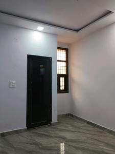 Bedroom Image of 700 Sq.ft 3 BHK Builder Floor for sale in Sector 4 Rohini New Delhi for Rs. 3200000