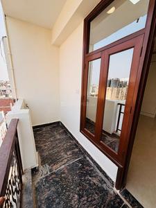 Balcony Image of 700 Sq.ft 2 BHK Builder Floor for rent in Sultanpur New Delhi for Rs. 25000