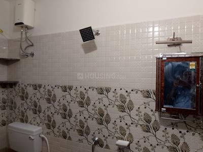 Bathroom Image of 1107 Sq.ft 2 BHK Apartment / Flat for rent in Chromepet Chennai for Rs. 32000