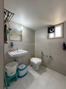 Bathroom Image of 2700 Sq.ft 3.5 BHK Apartment / Flat for sale in Maninagar Ahmedabad for Rs. 13000000