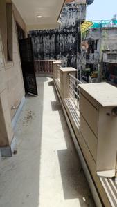 Balcony Image of 2100 Sq.ft 3 BHK Builder Floor for sale in RWA Dilshad Colony Block E Markets WA, Dilshad Garden New Delhi for Rs. 18000000